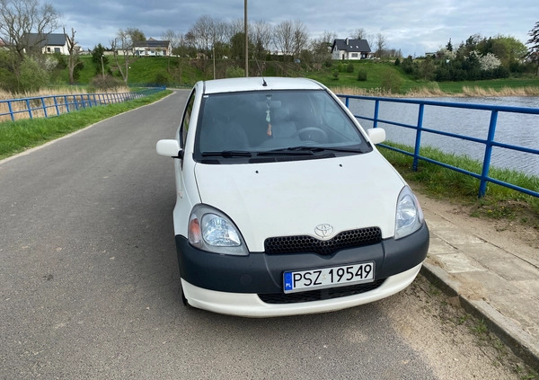 Toyota Yaris cena 3999 przebieg: 399304, rok produkcji 2002 z Szamotuły małe 67